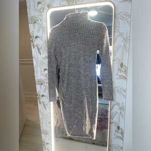 Long-sleeve, mini, turtle neck dress